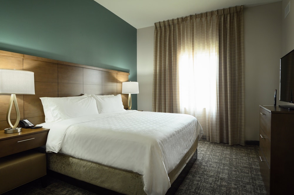 Staybridge Suites Vero Beach, an IHG Hotel 17/76