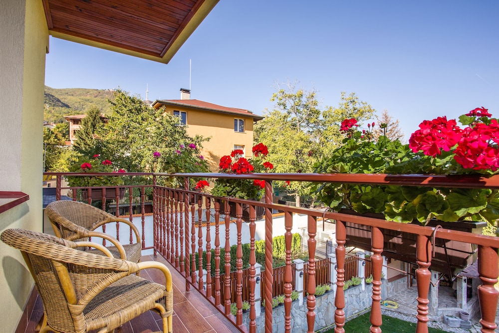 Hotel Villa Boyana 5/39