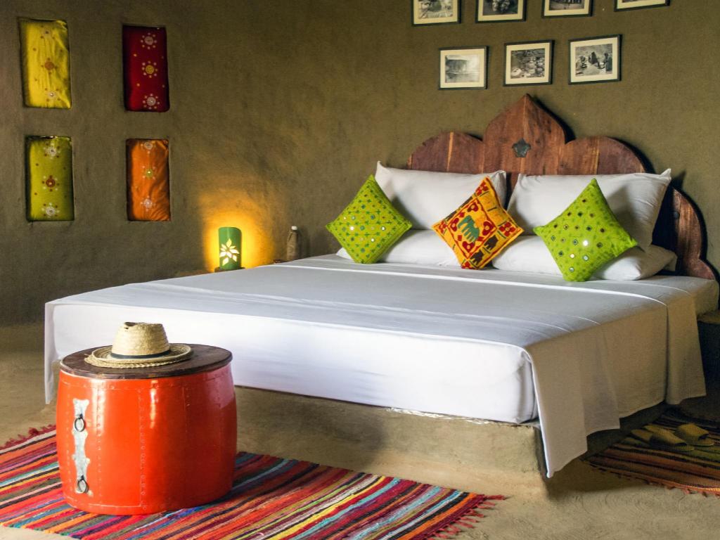 Luxury, Cottage, King Bed, Private Heated Pool