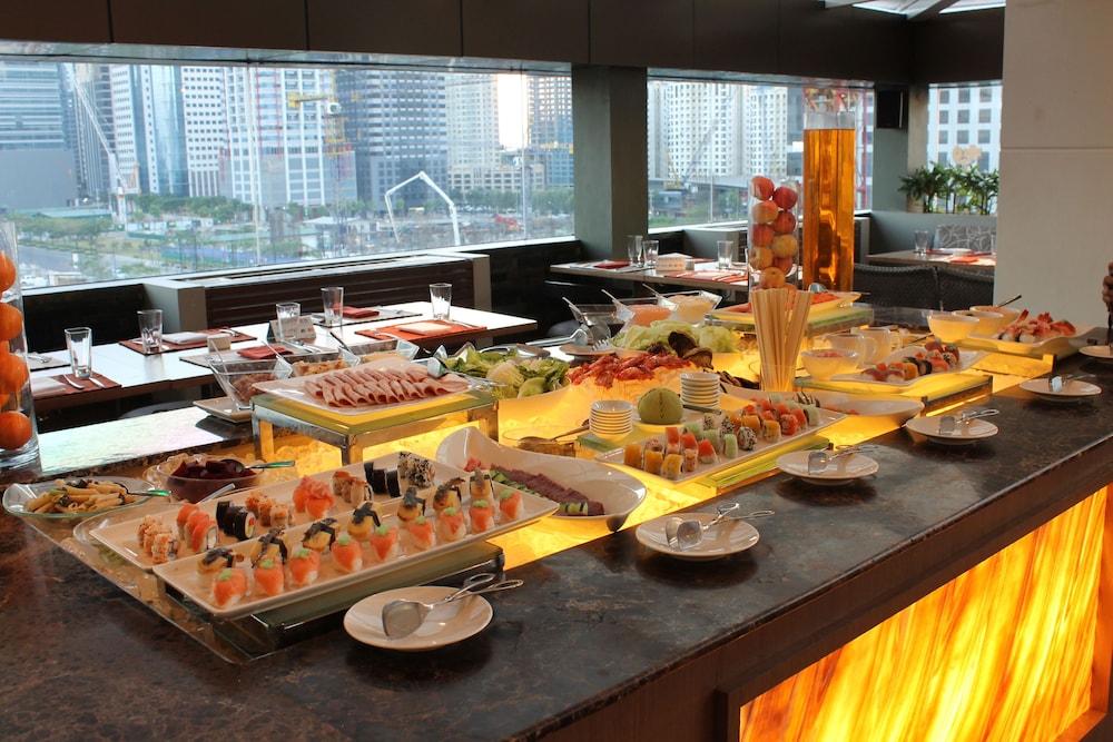 F1 Hotel Manila BGC 50/65