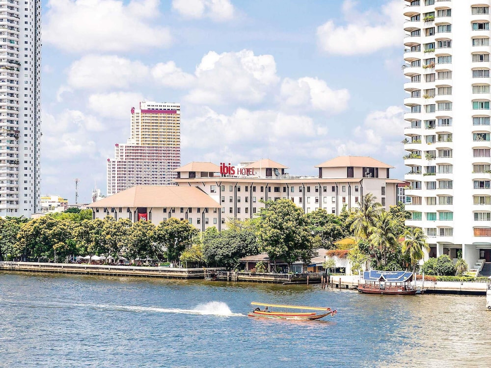 Ibis Bangkok Riverside 64/66