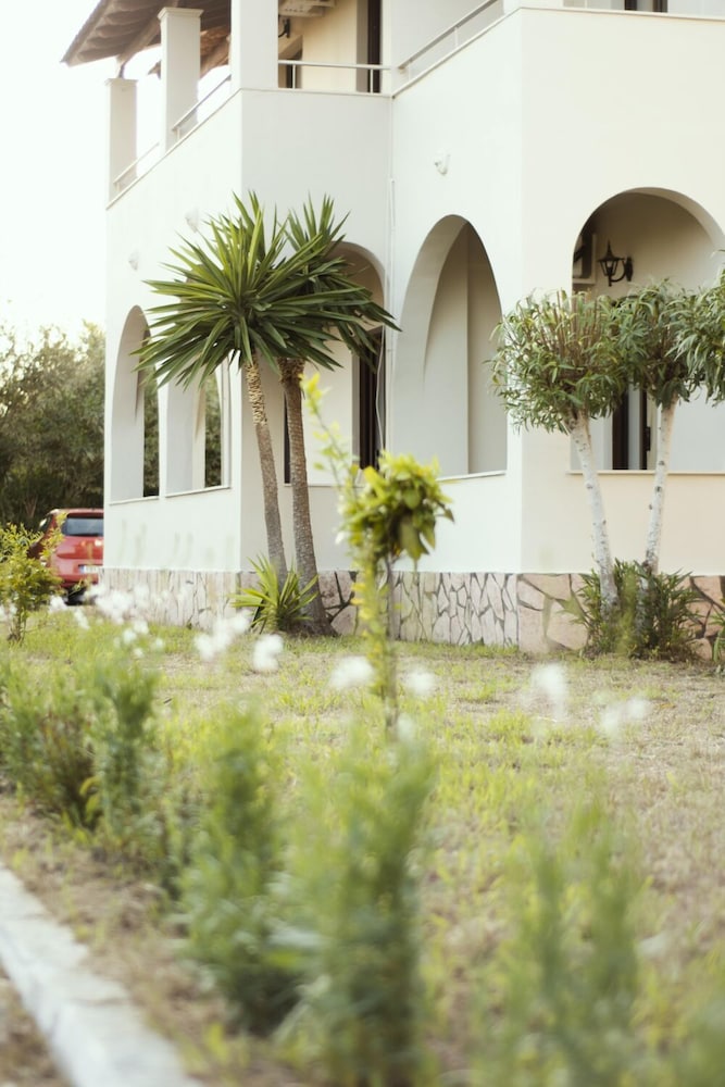 Parakladi Seaside Retreat 17/32