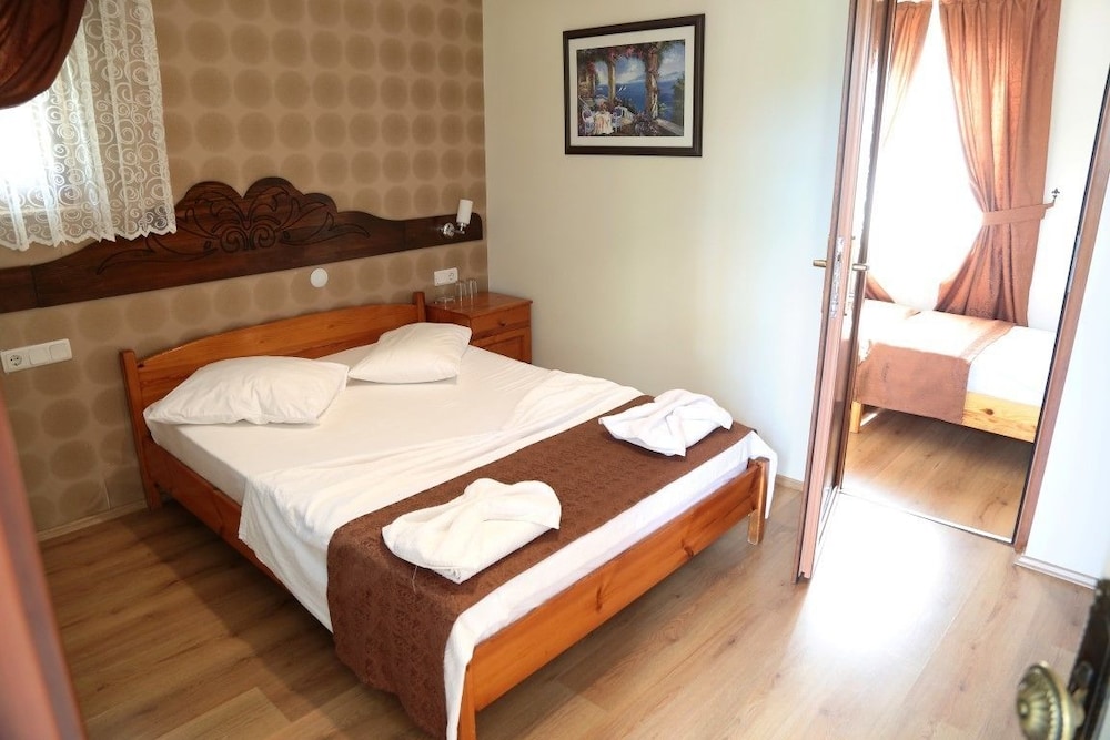 Arkadas Hotel 9/33