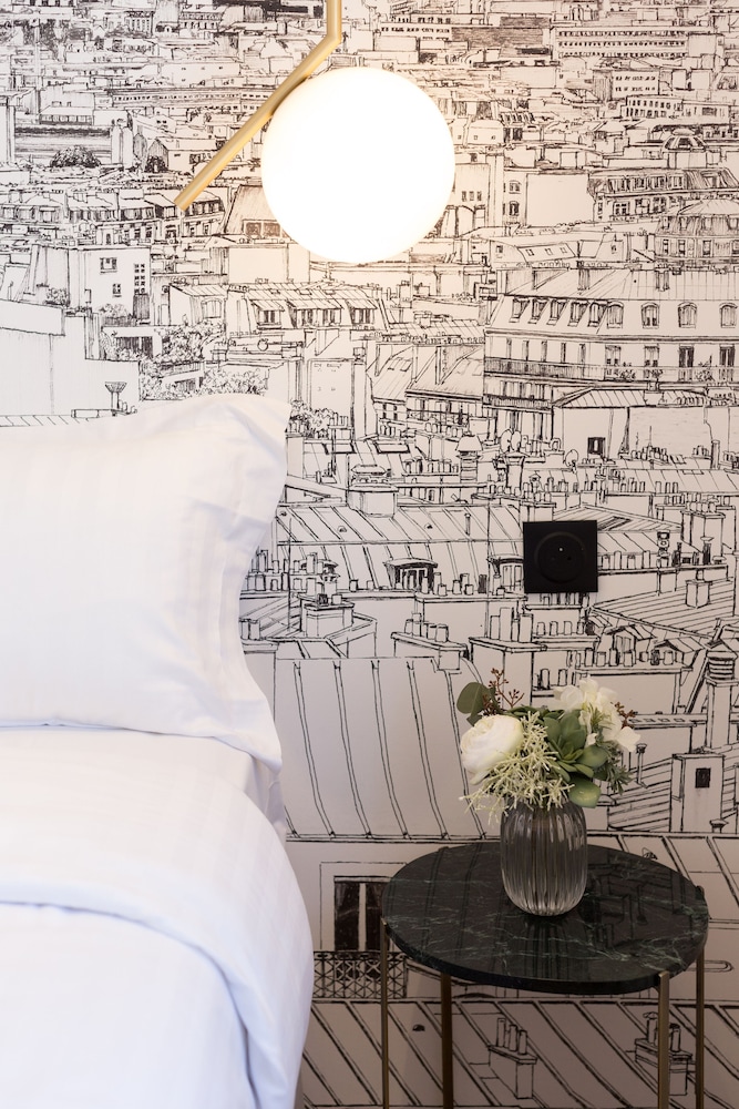 Hotel Au Coeur Du Marais 34/50