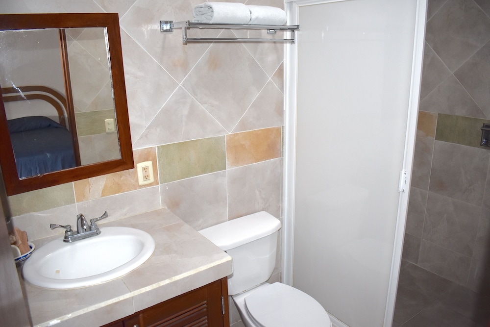 Hotel Plaza Almendros, Isla Mujeres 39/39