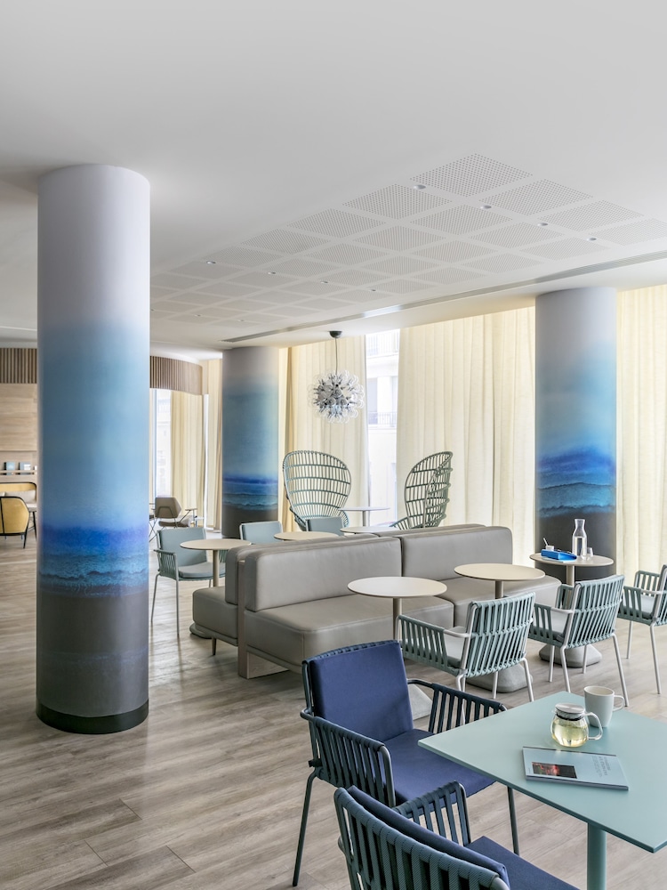 Okko Hotels Toulon Centre 25/33