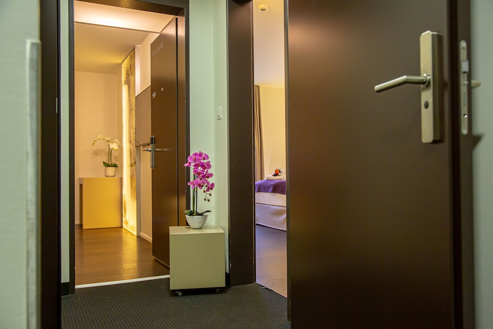 Cascada Boutique Hotel 24/72