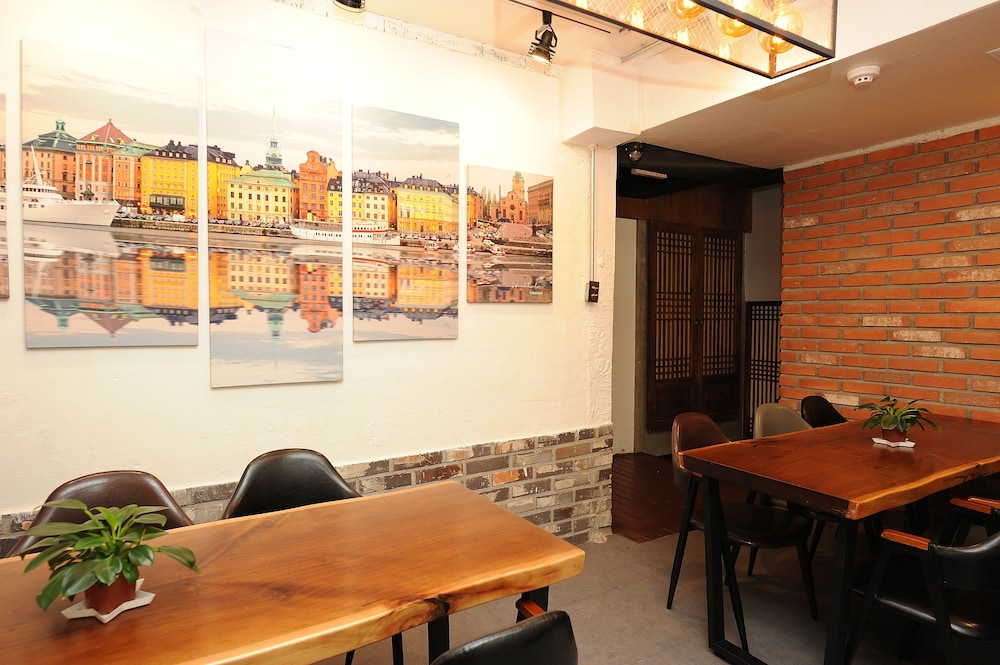 Hotel MIDO Myeongdong 40/48