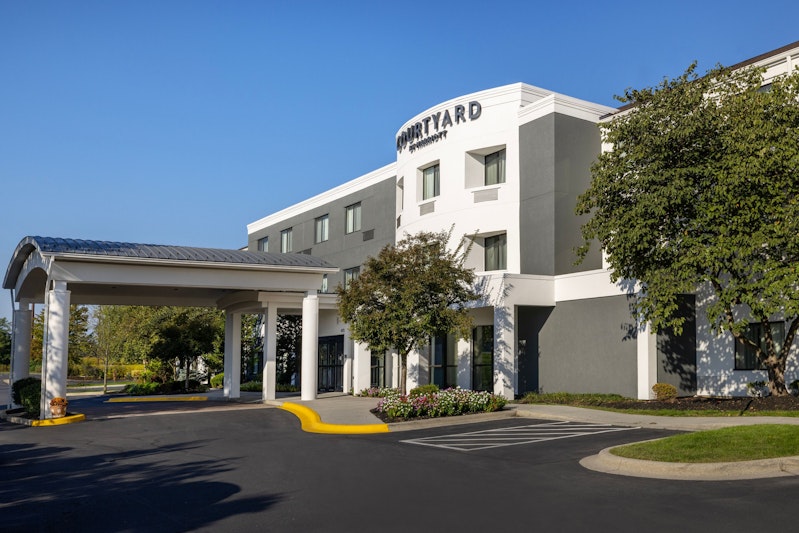Courtyard By Marriott Harrisburg West Mechanicsburg 14/17