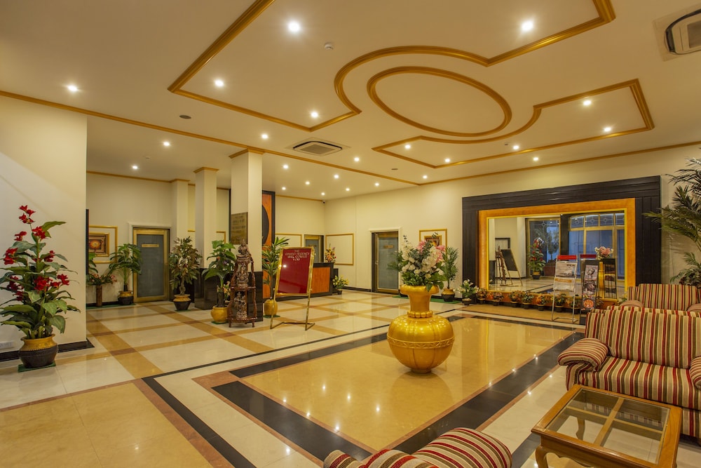 The Grand Regency 16/29