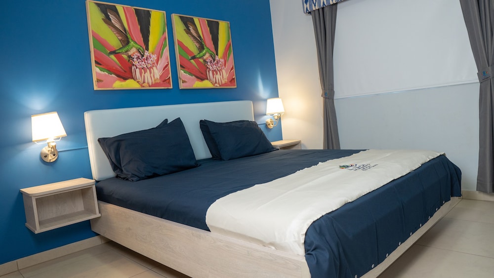 Lilu Apartments Curacao 6/30
