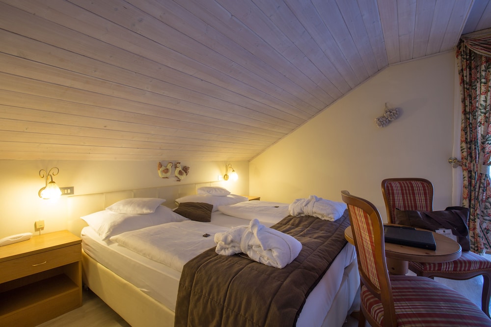 Mountain Spa Resort Albion 25/73
