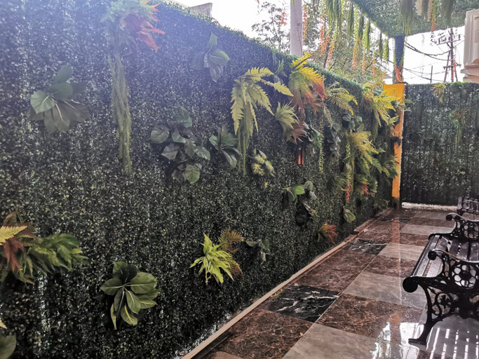 Orange Hotel Surabaya 10/11