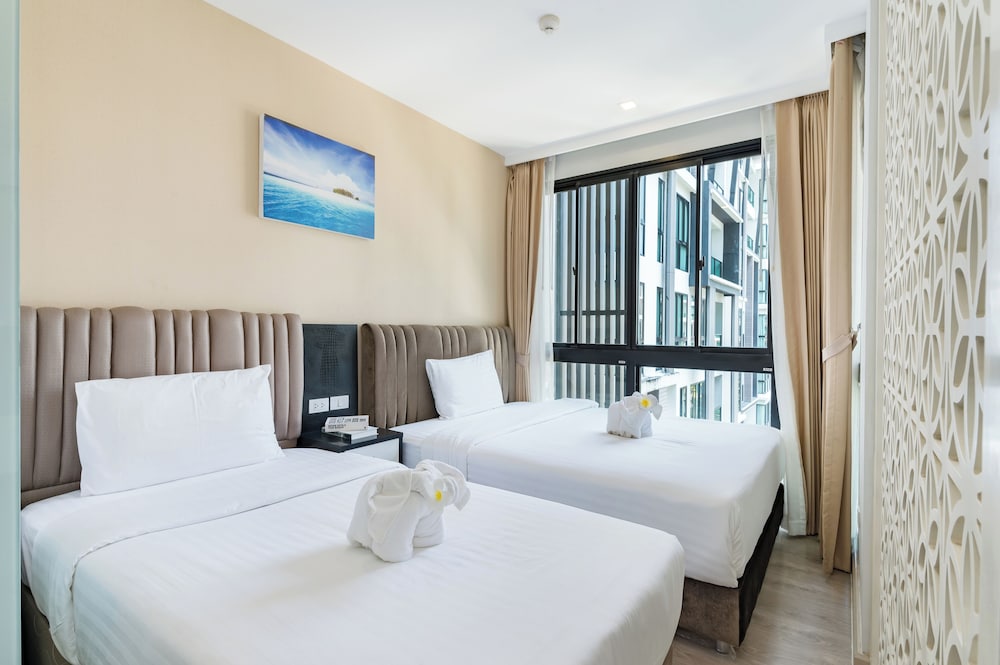STUDIO, TRIPLE, MULTIPLE BEDS, GARDEN VIEW