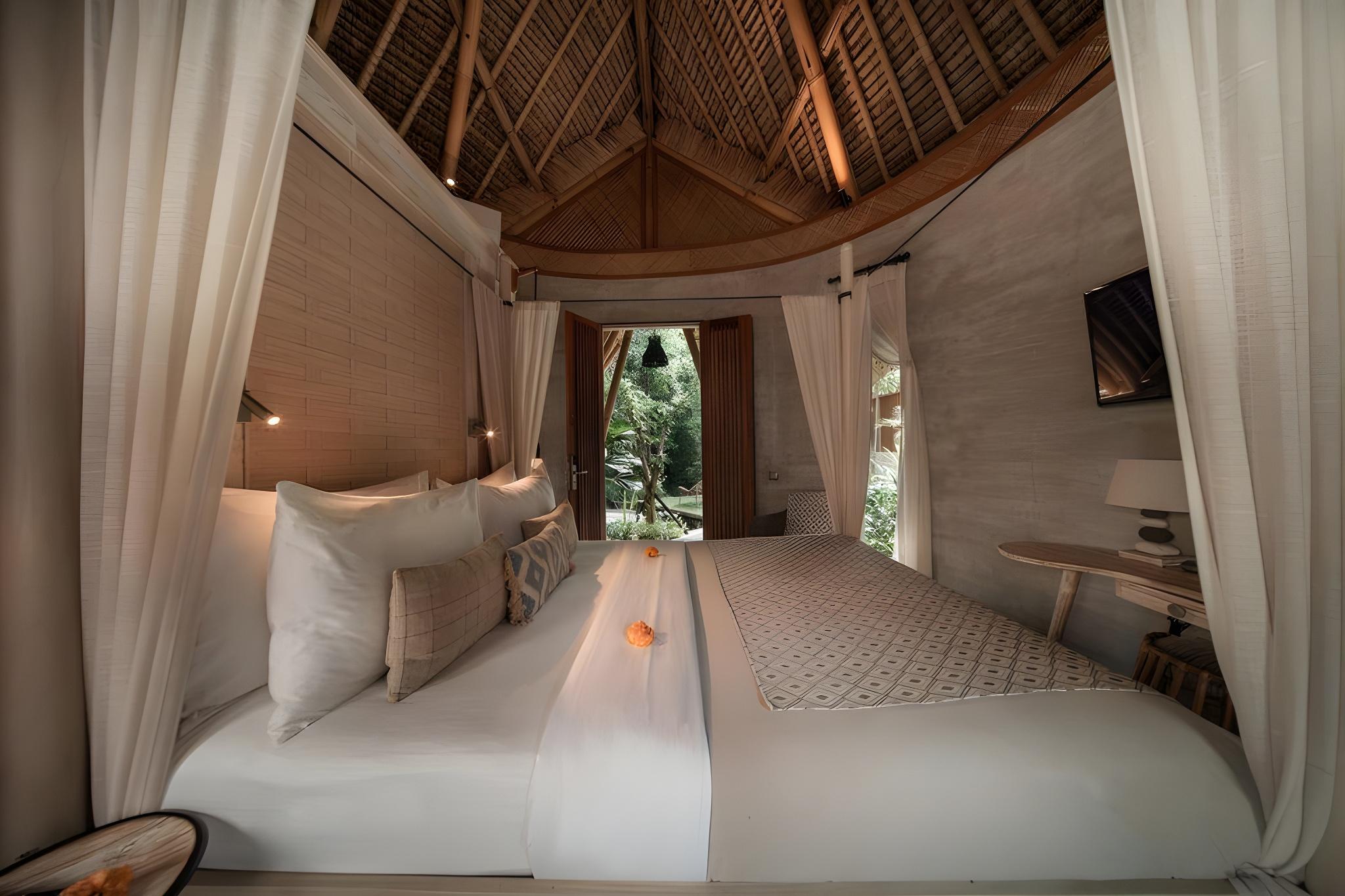 Pool, Suite