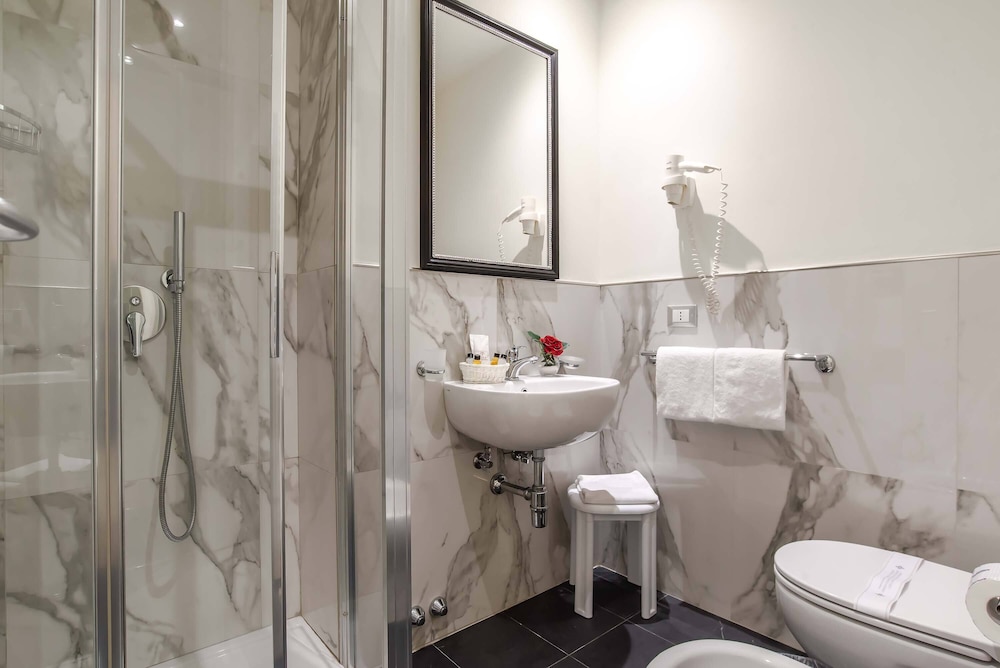 Hotel Accademia 53/56