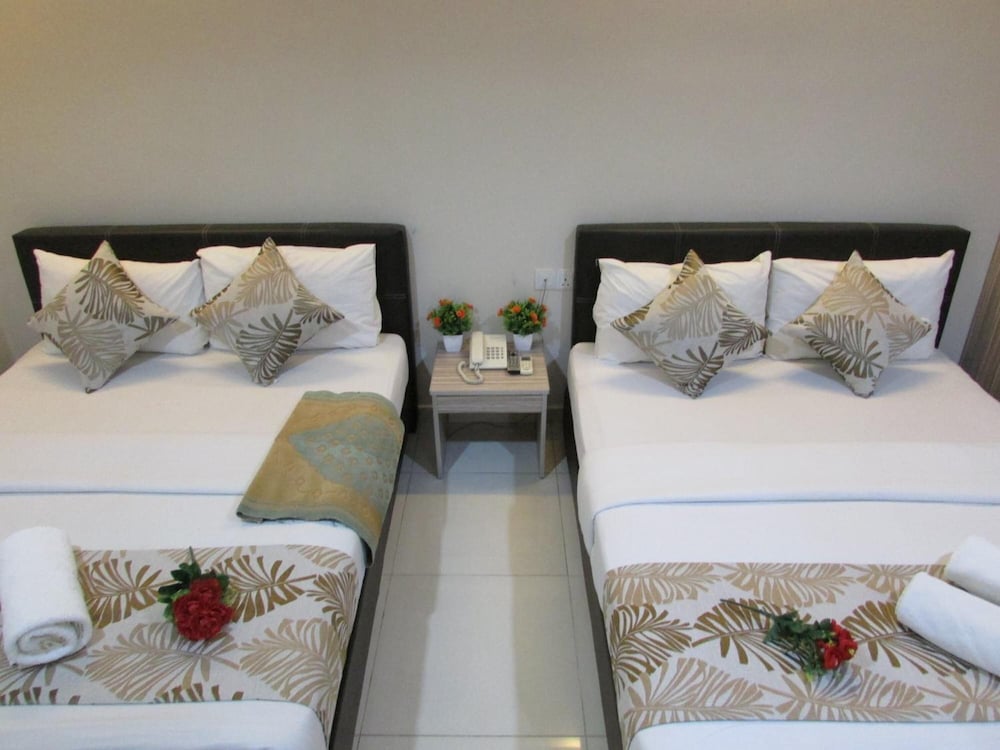 Safari Hotel 24/45