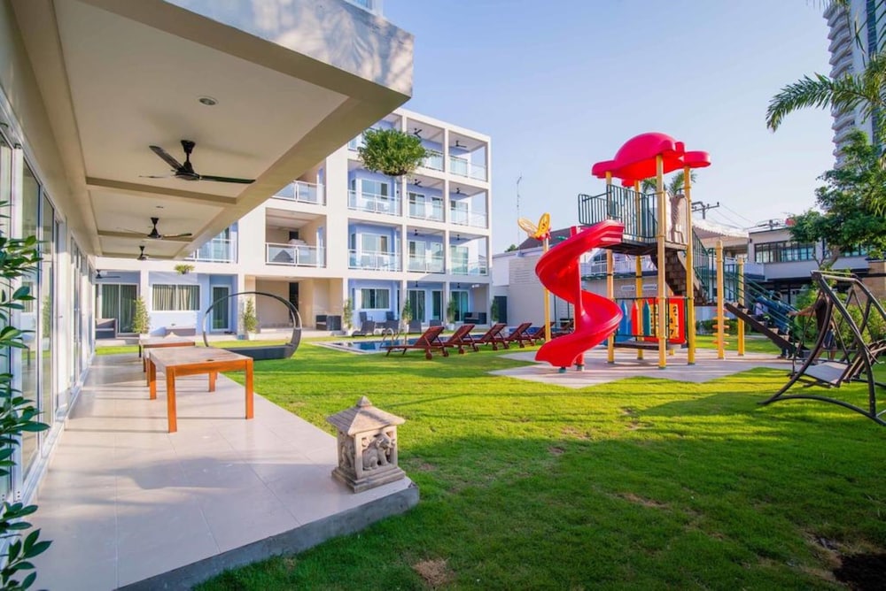 Surf and Sand Resort 46/57