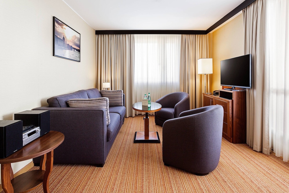 COURTYARD BY MARRIOTT TOULOUSE AIRPORT 20/37