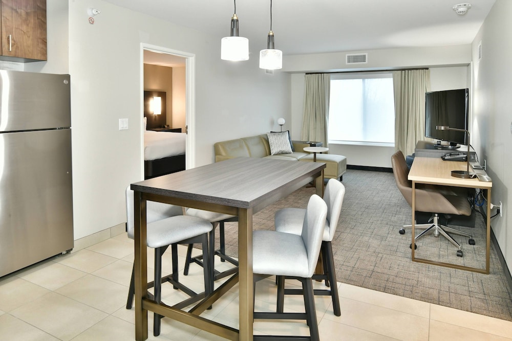 Residence Inn by Marriott Eau Claire 49/54