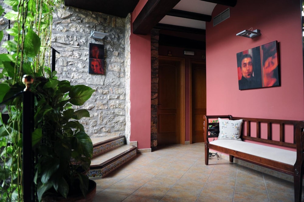 Verdia Hotel Restaurante 1/61