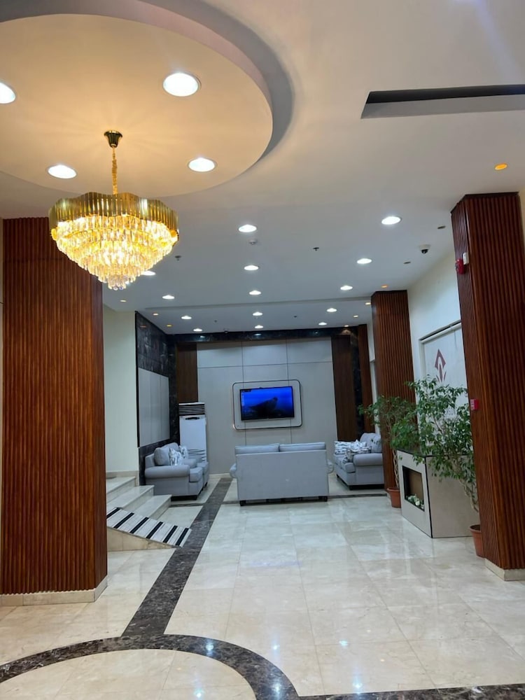 Lobby at Almawasim Alarbaa Establishment For Serviced Apartments, JUBAIL