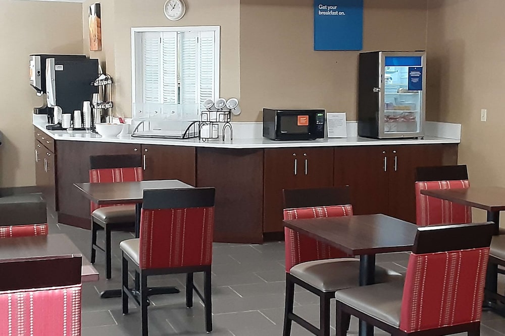 Comfort Inn Huntingdon, PA 21/34