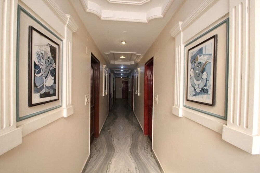 HOTEL CLASSIC 26/34