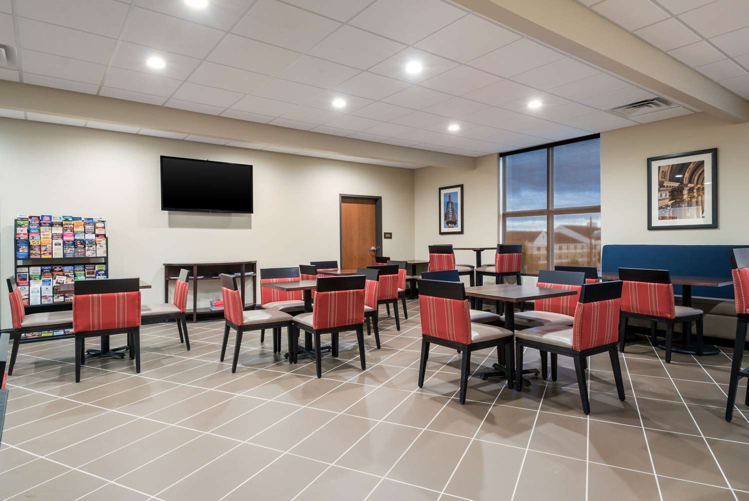 Comfort Inn Suites Harrisburg Hershey West 36/49