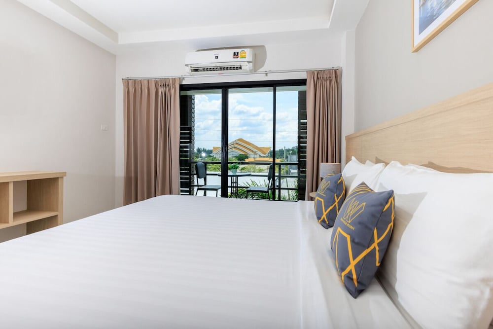 Baan Phor Phan Hotel 13/48