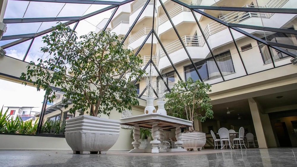 Hotel Praia Brava 3/62