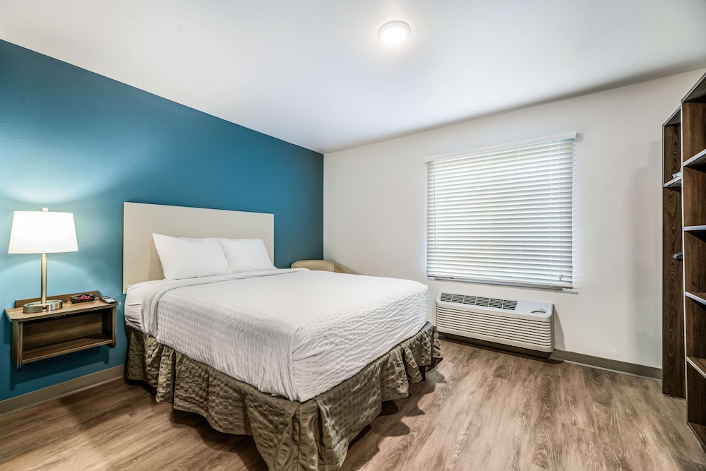 WoodSpring Suites Orlando Kissimmee Maingate 12/43