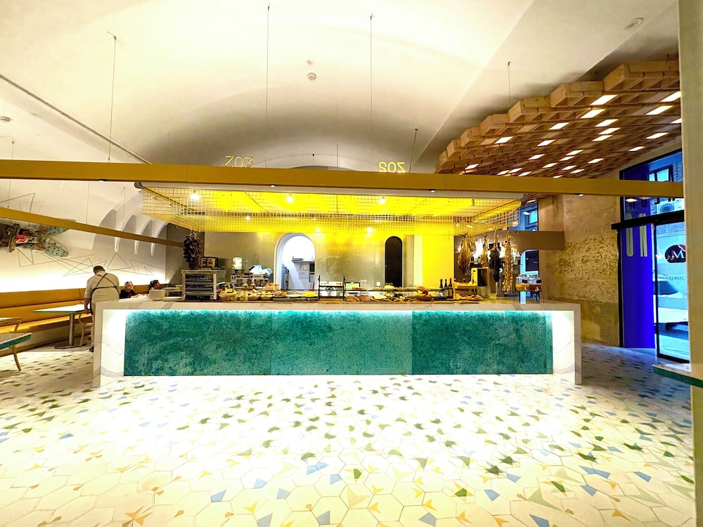 Serawa Hotel 6/55