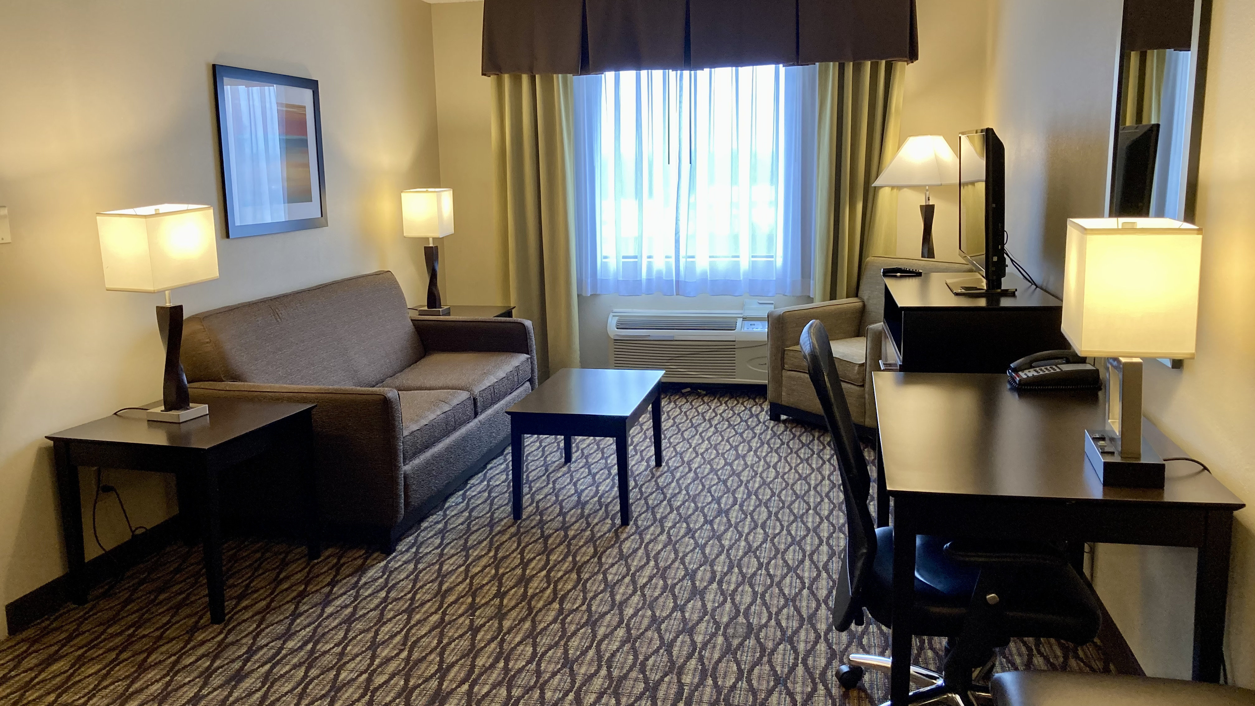 Holiday Inn Express Hotel Suites Edmond 47/63