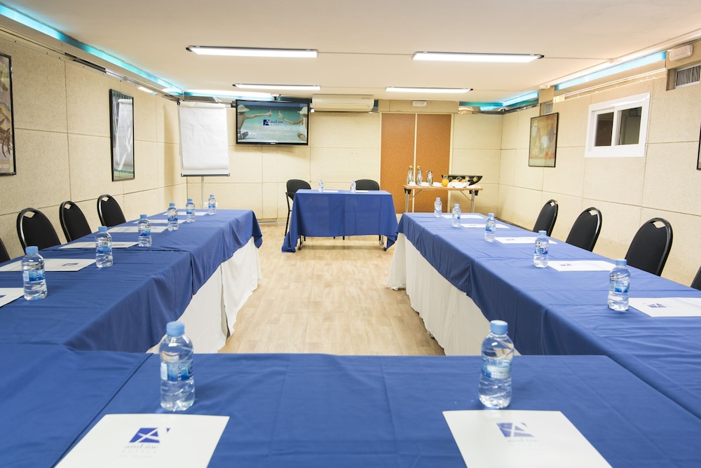 Azuline Hotel Bergantin 33/43