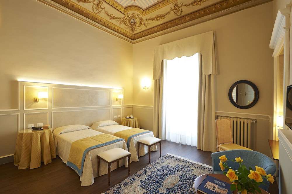SUPERIOR, DOUBLE BED