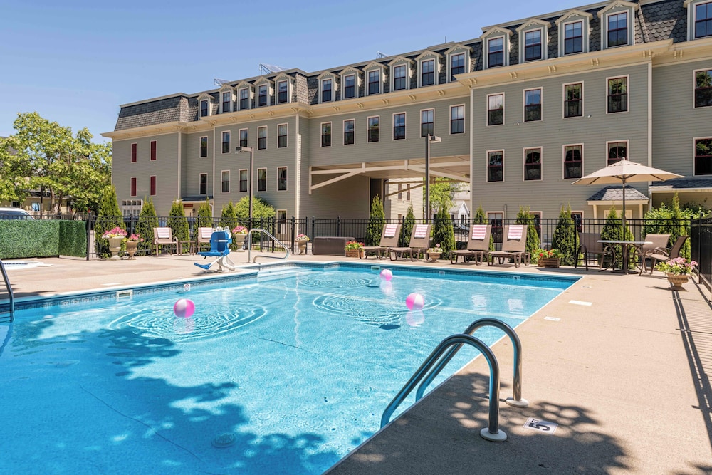 Bar Harbor Grand Hotel 3/47