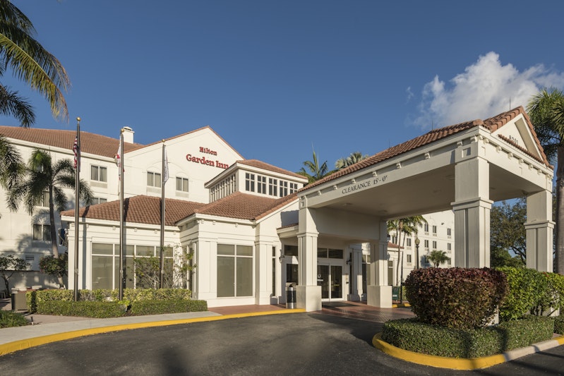 HILTON GARDEN INN BOCA RATON 51/53
