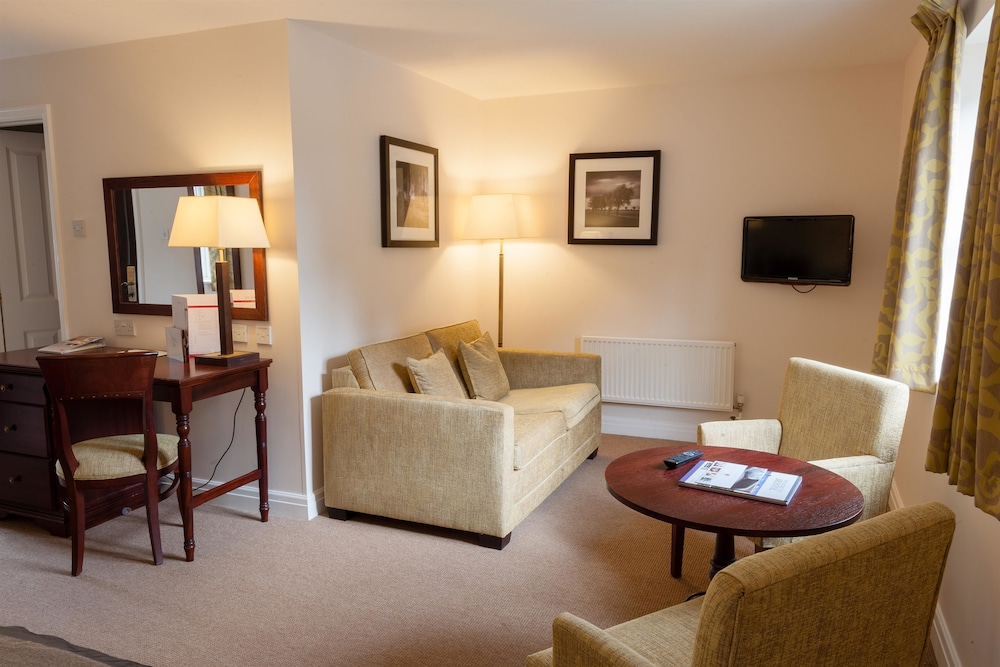 De Vere Tortworth Court Ex Tortworth Court Four Pillars 35/69