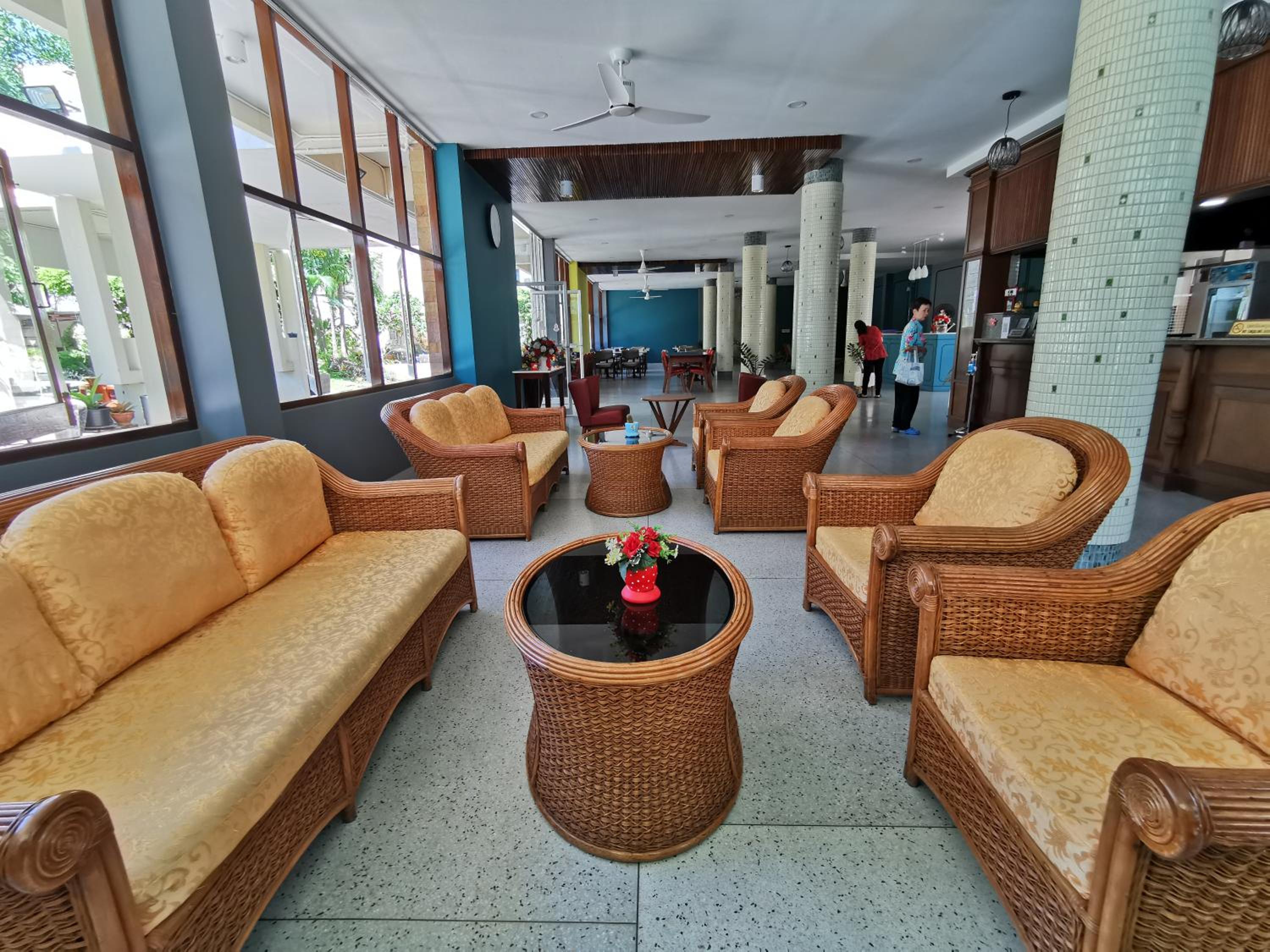 Subhamitra Hotel Hua Hin-SHA Certified 30/48
