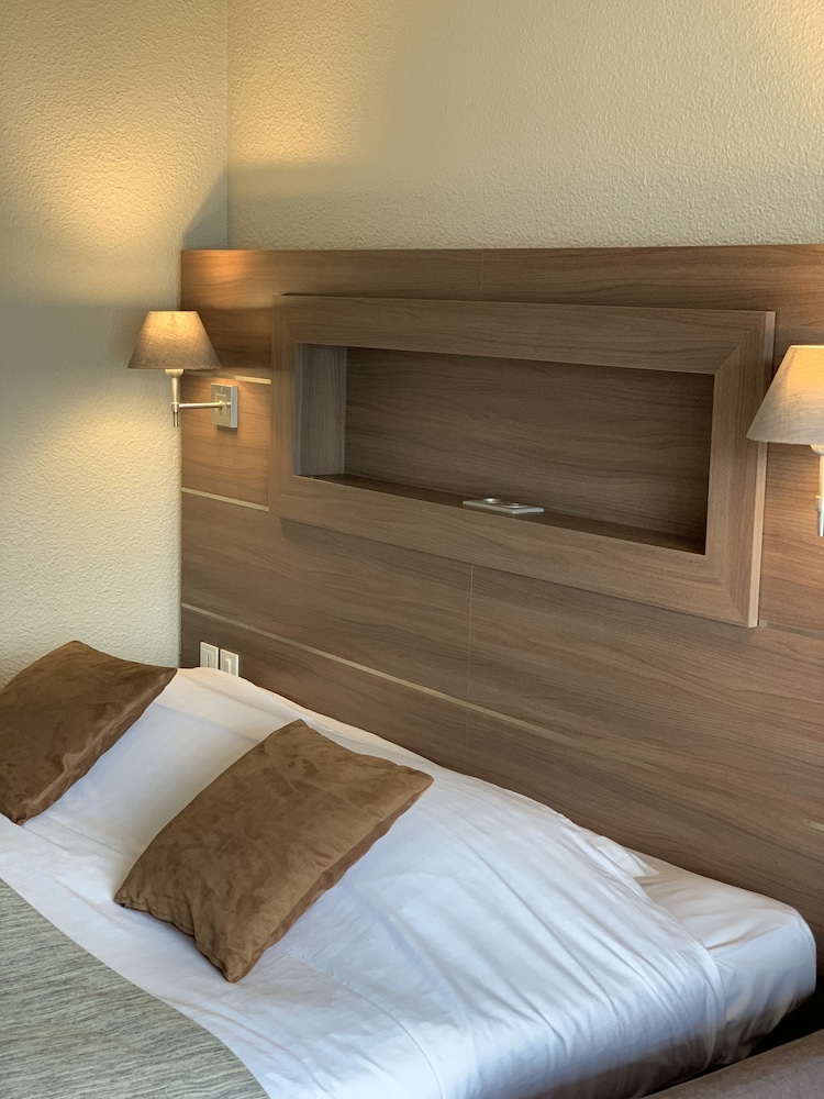 INTER-HOTEL BEAUREGARD 16/35