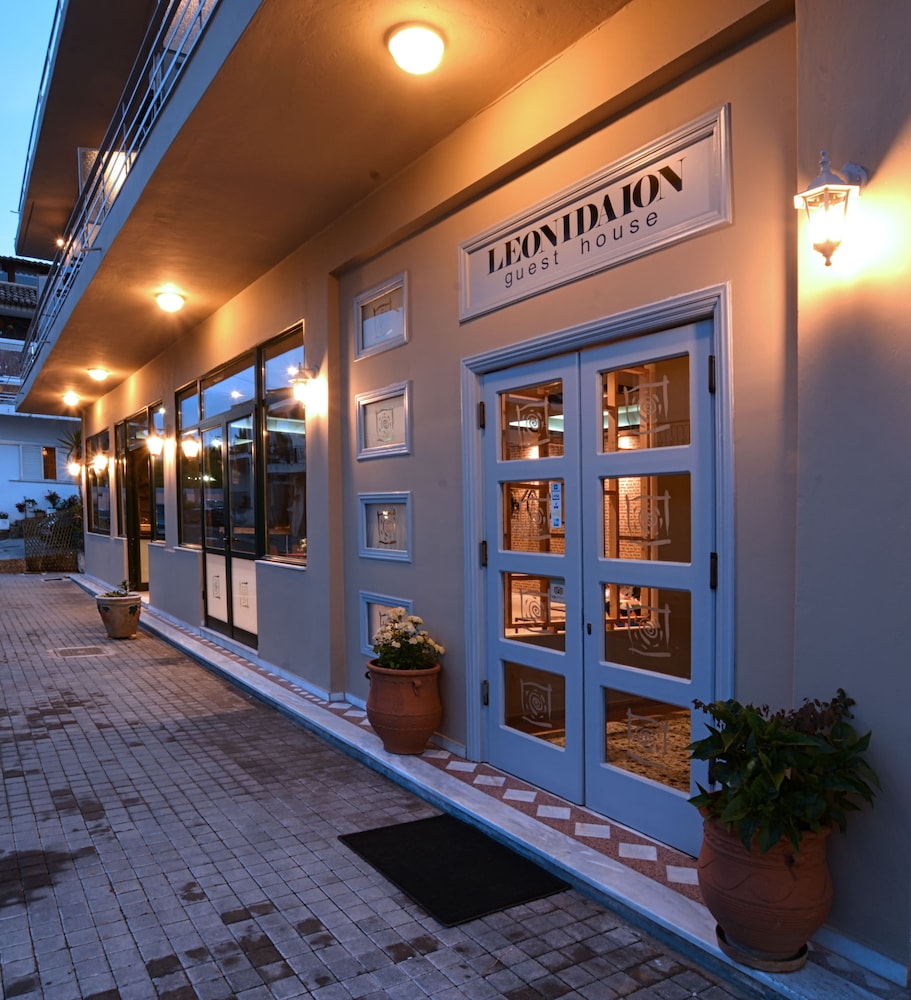 Leonidaion Guest House 3/41