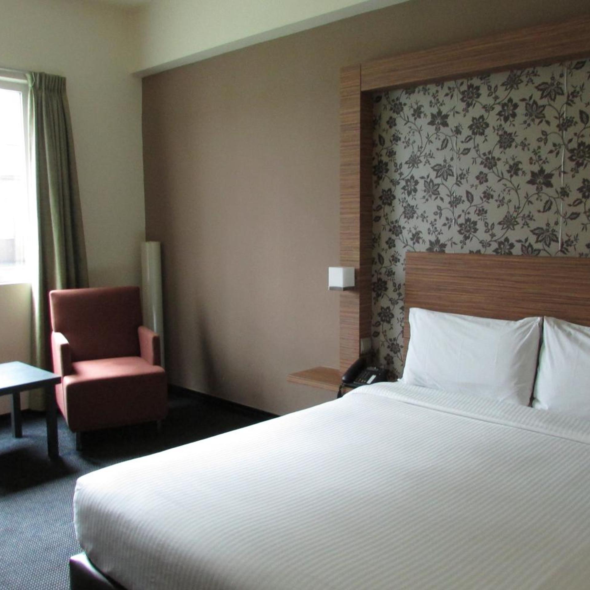 Strand Hotel 18/53