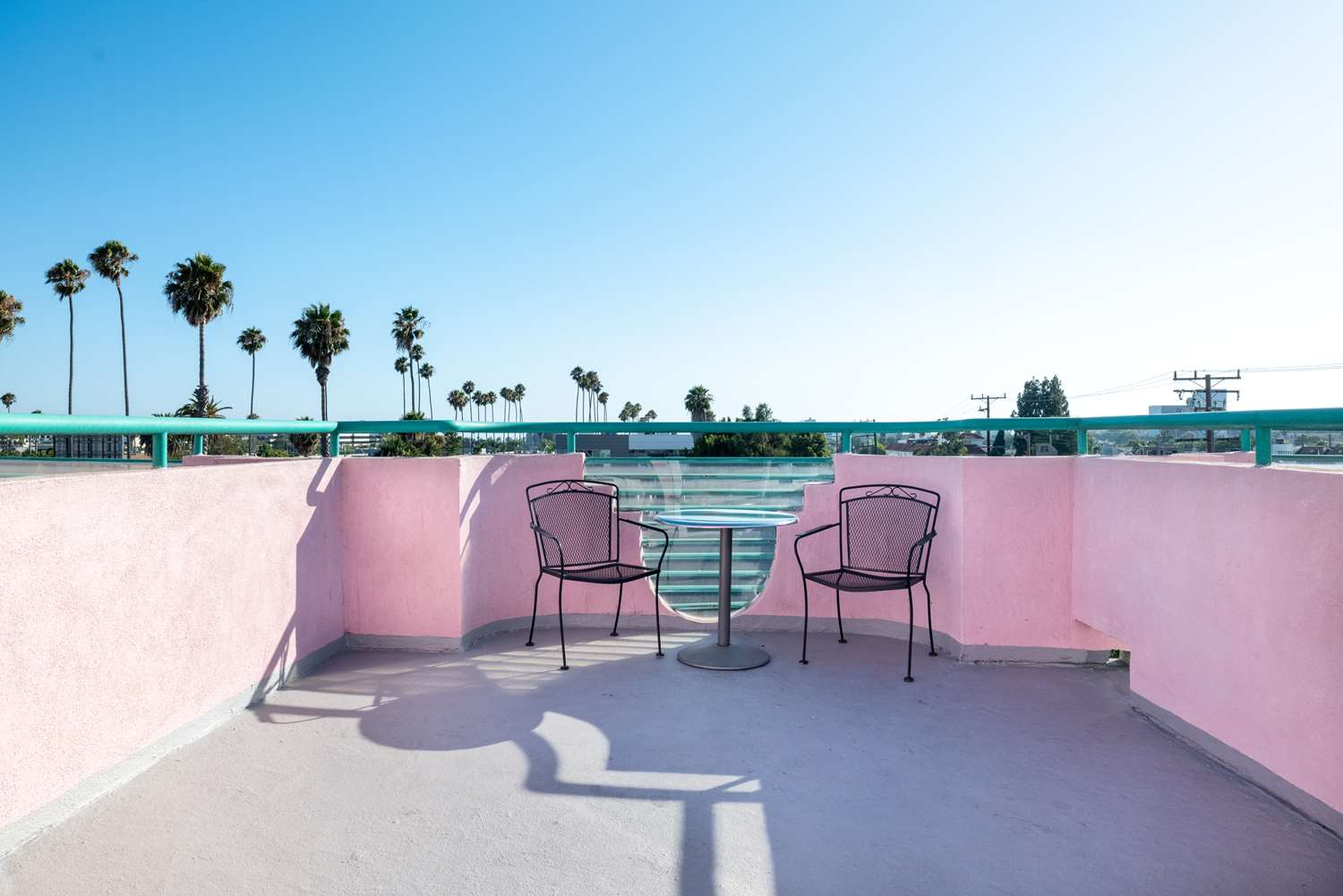 Days Inn by Wyndham Santa Monica 37/45