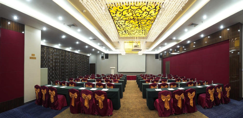 Gems Cube International Hotel Shenzhen 30/31