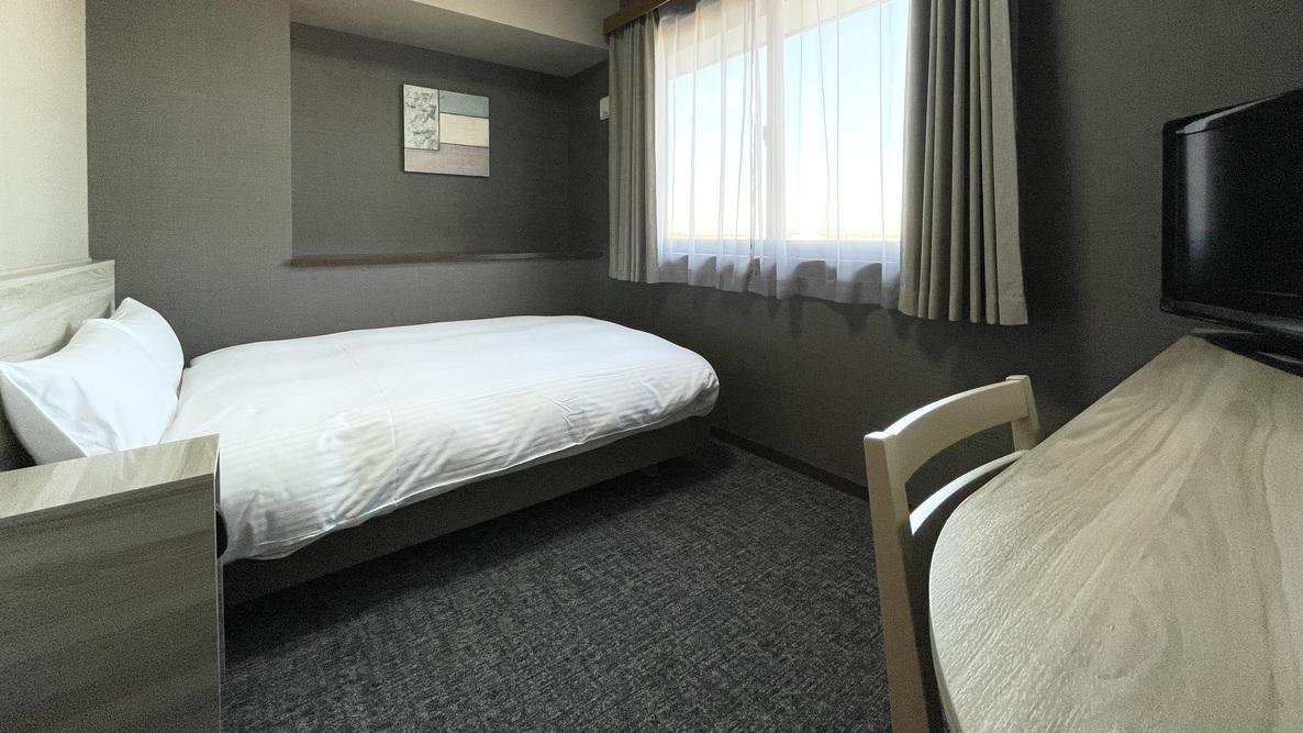 Semi Room, Standard, Semi Double Bed