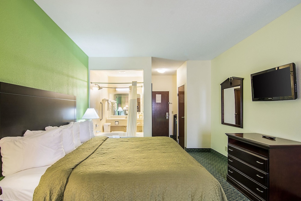 Quality Inn & Suites Harvey - Chicago Southland 7/34
