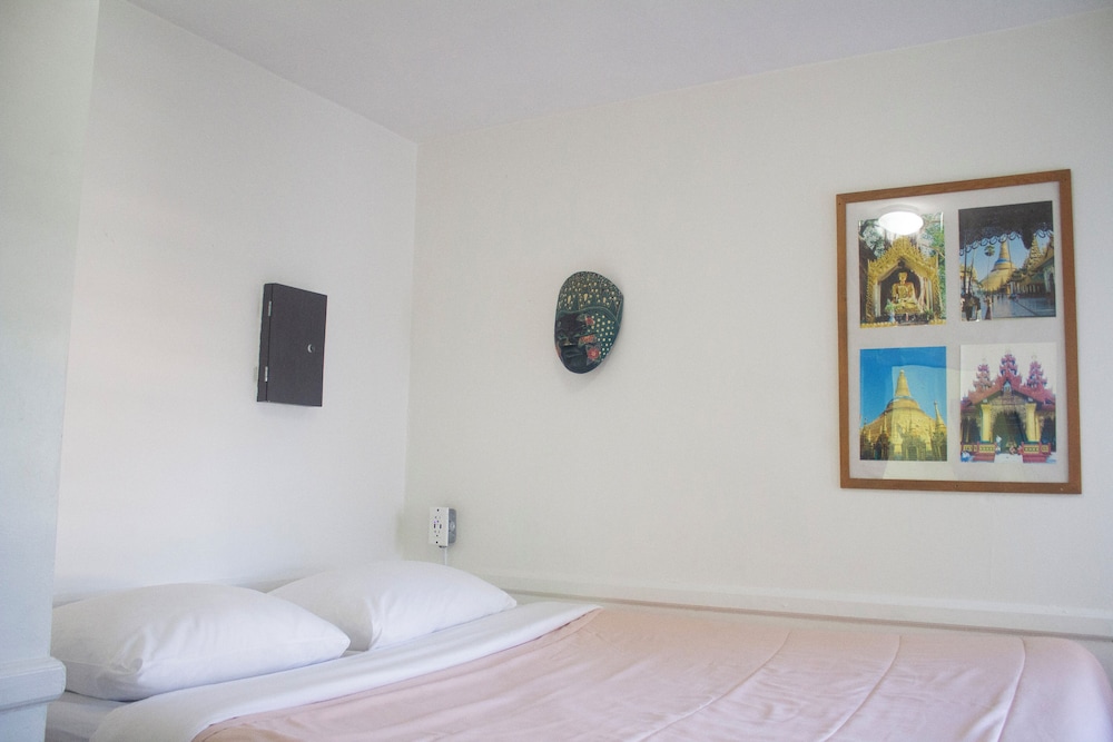 Ocean Island Inn Backpackers Suites Hostel 21/79