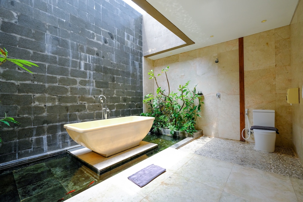 The Westlake Resort Yogya 16/57