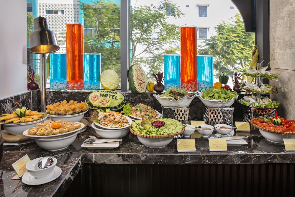 Cosmos Hotel Danang 25/33